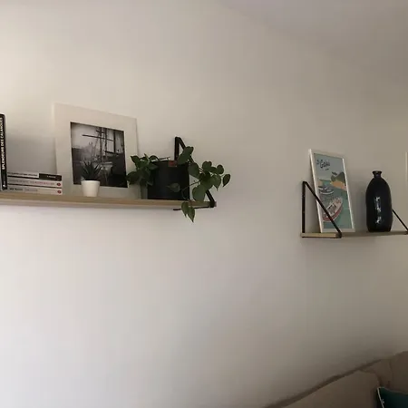 Chez Sylvie 식스포즈레스플라지스