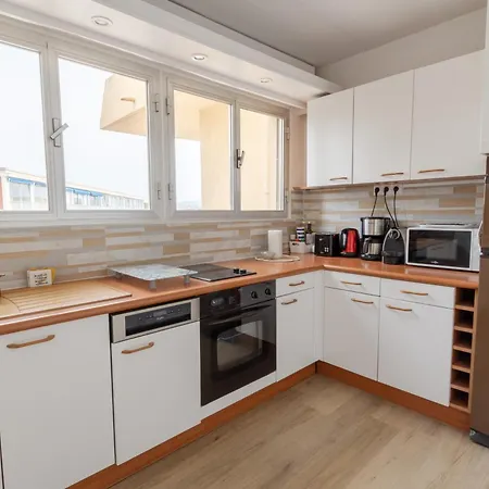 Chez Sylvie 아파트 *